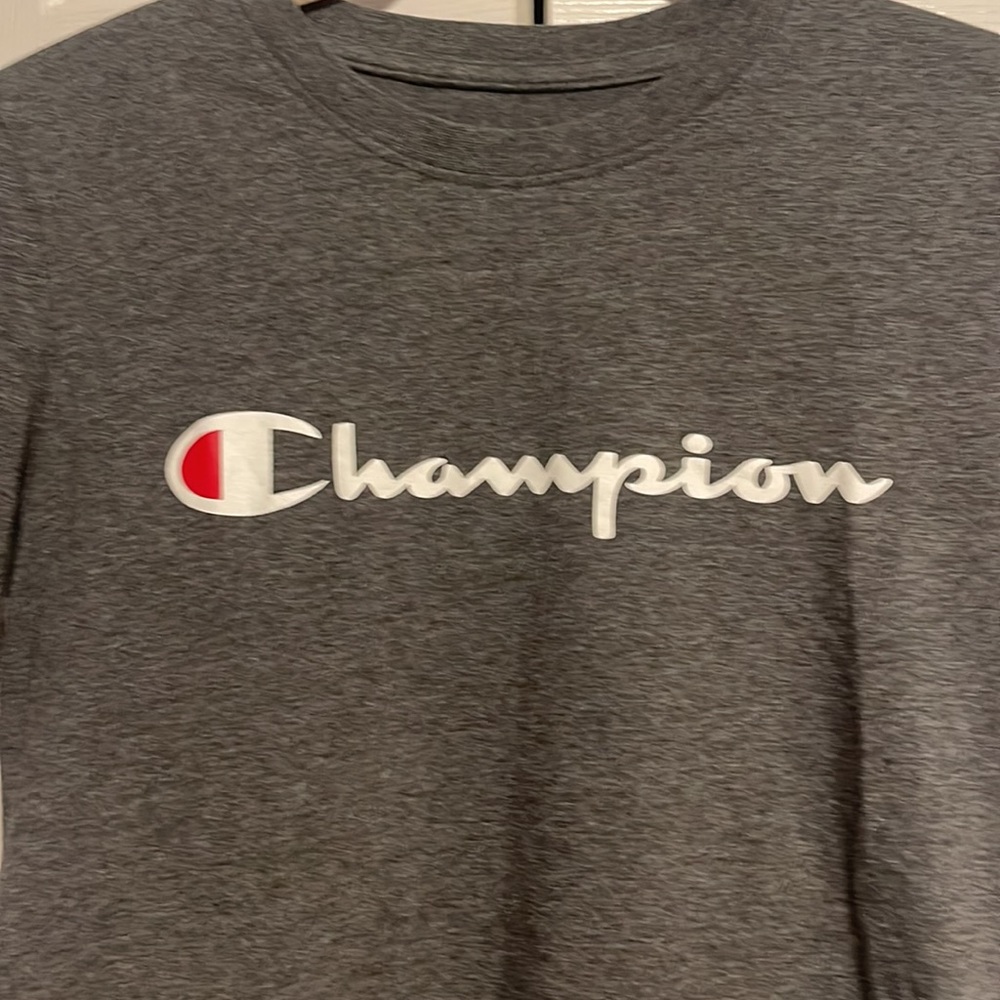 Champion short sleeve grey shirt size kids large NWOT - Picture 2 of 8